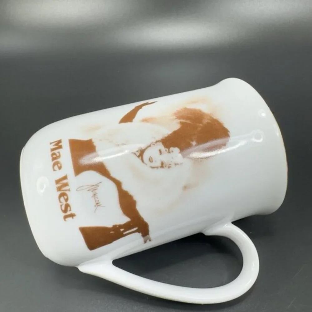 Vintage Hollywood Hall‎ of Fame Museum Porcelain Coffee Mug Cup Mae West Mug VTG